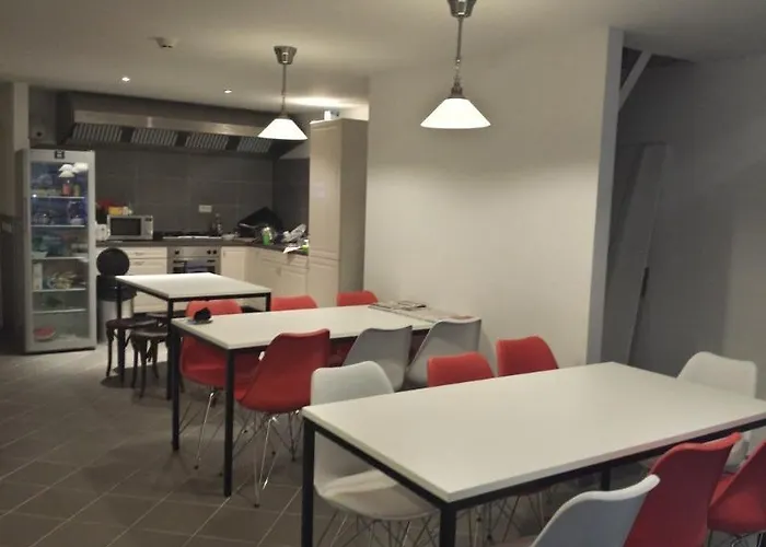 Amigo Hotel
